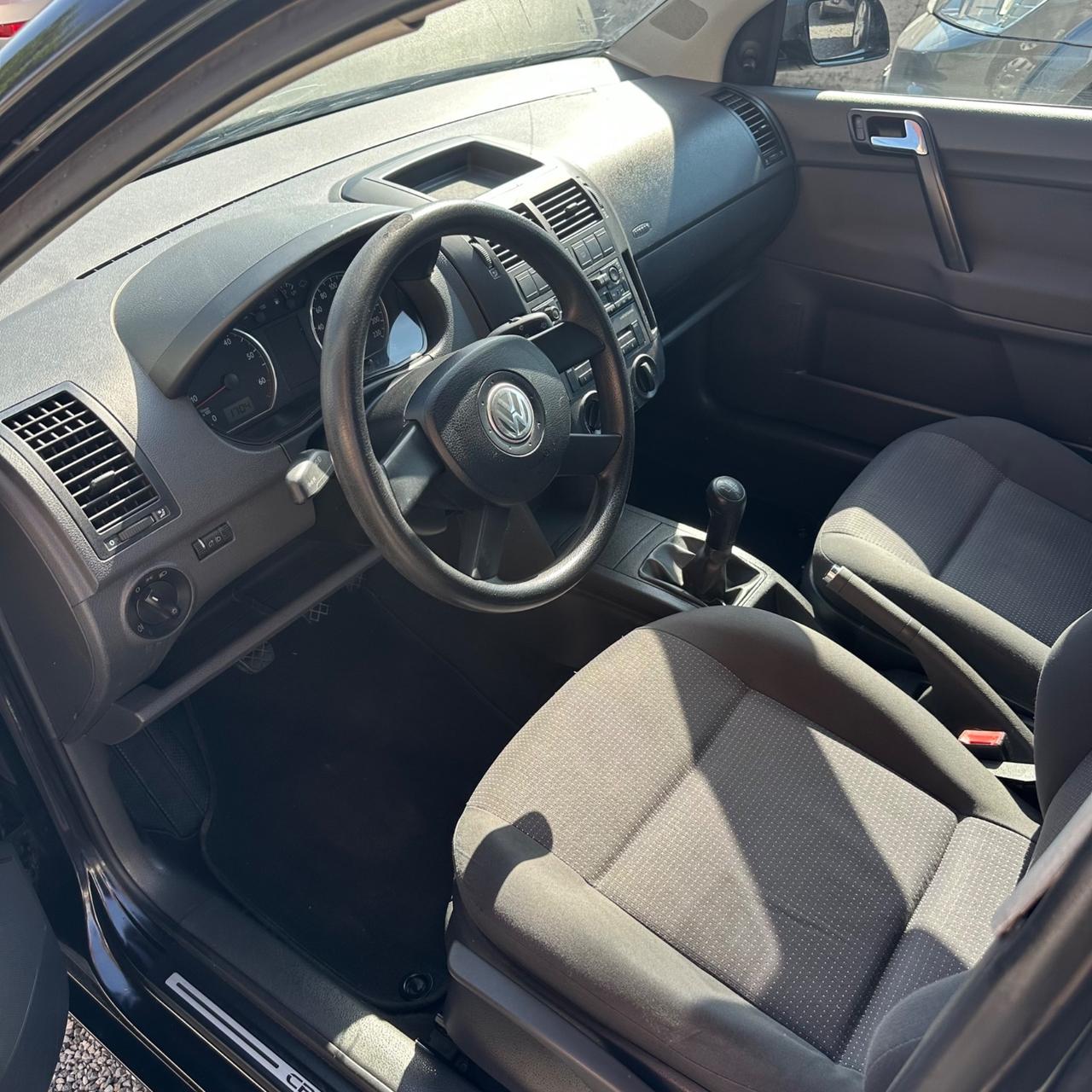 Volkswagen Polo 1.2 5p. Trendline