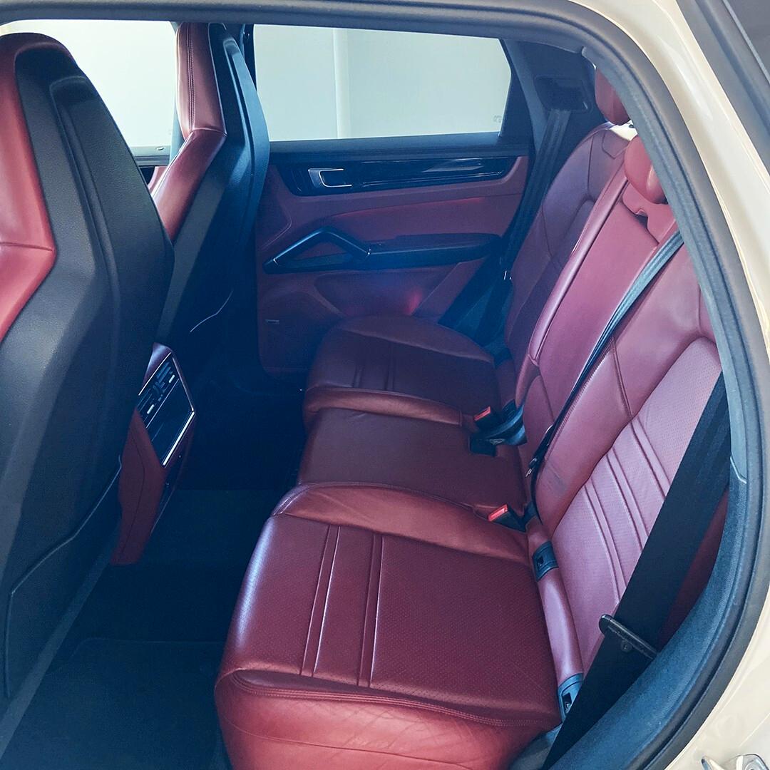 Porsche Cayenne 3.0 E-Hybrid 340cv |pelle cartier|imp. bose| R 22"