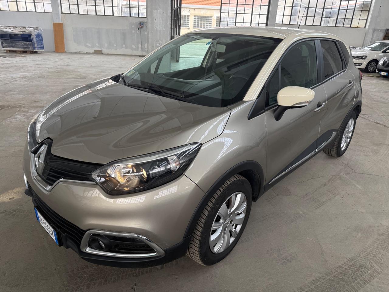 Renault Captur 0.9 TCe 12V 90 CV Start&Stop Live