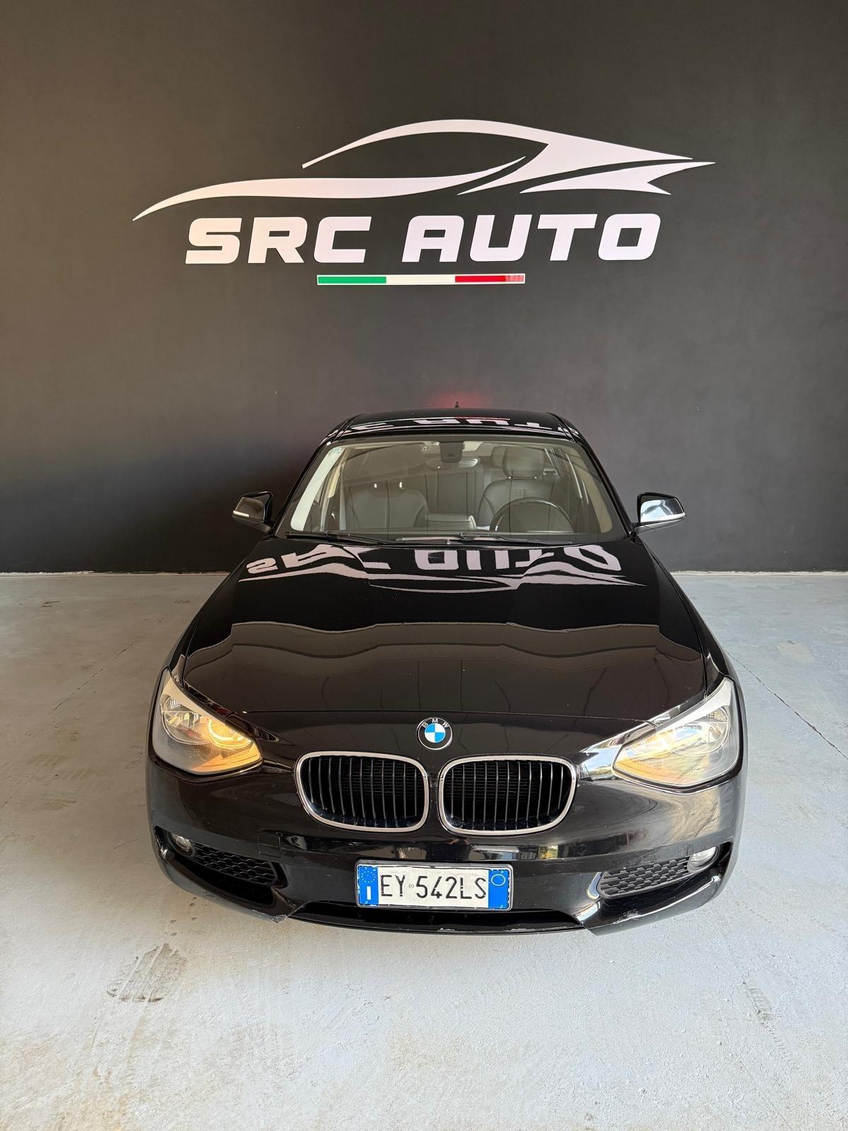 Bmw 118 118d 5p. Unique