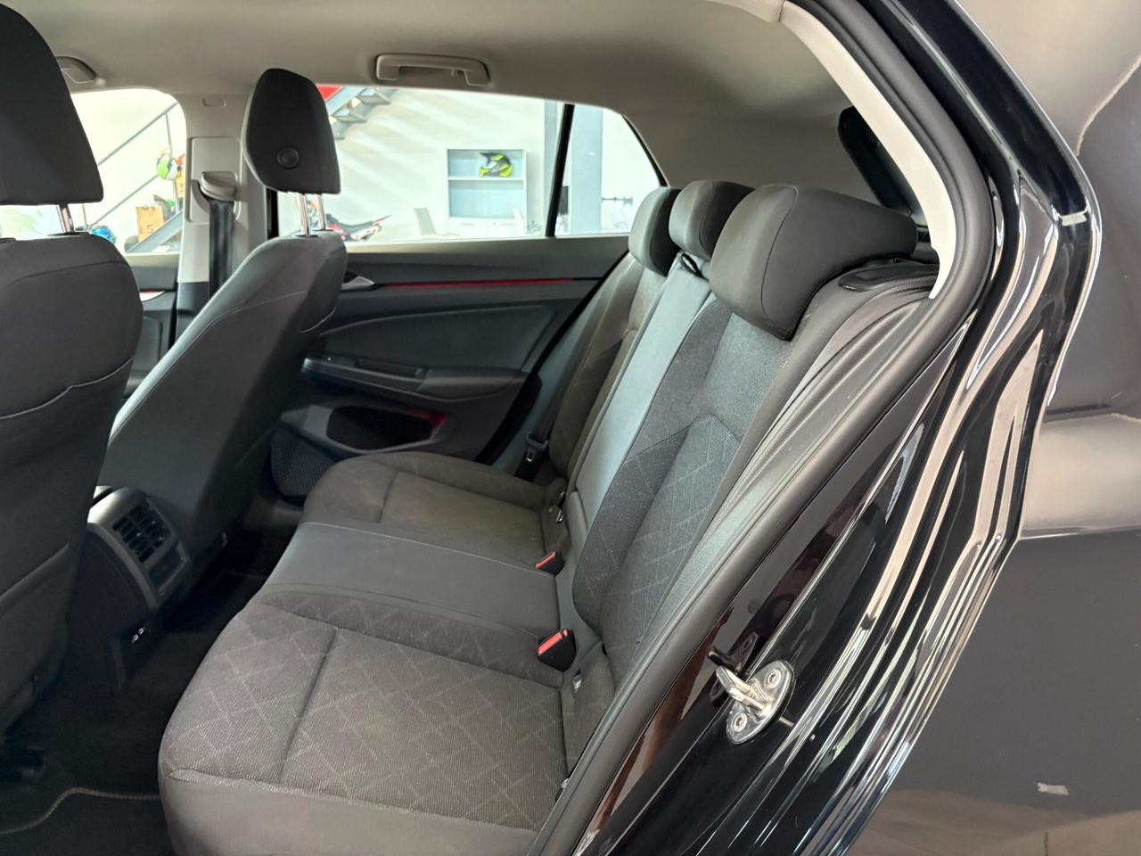 Volkswagen Golf 2.0 TDI 115 CV SCR Life