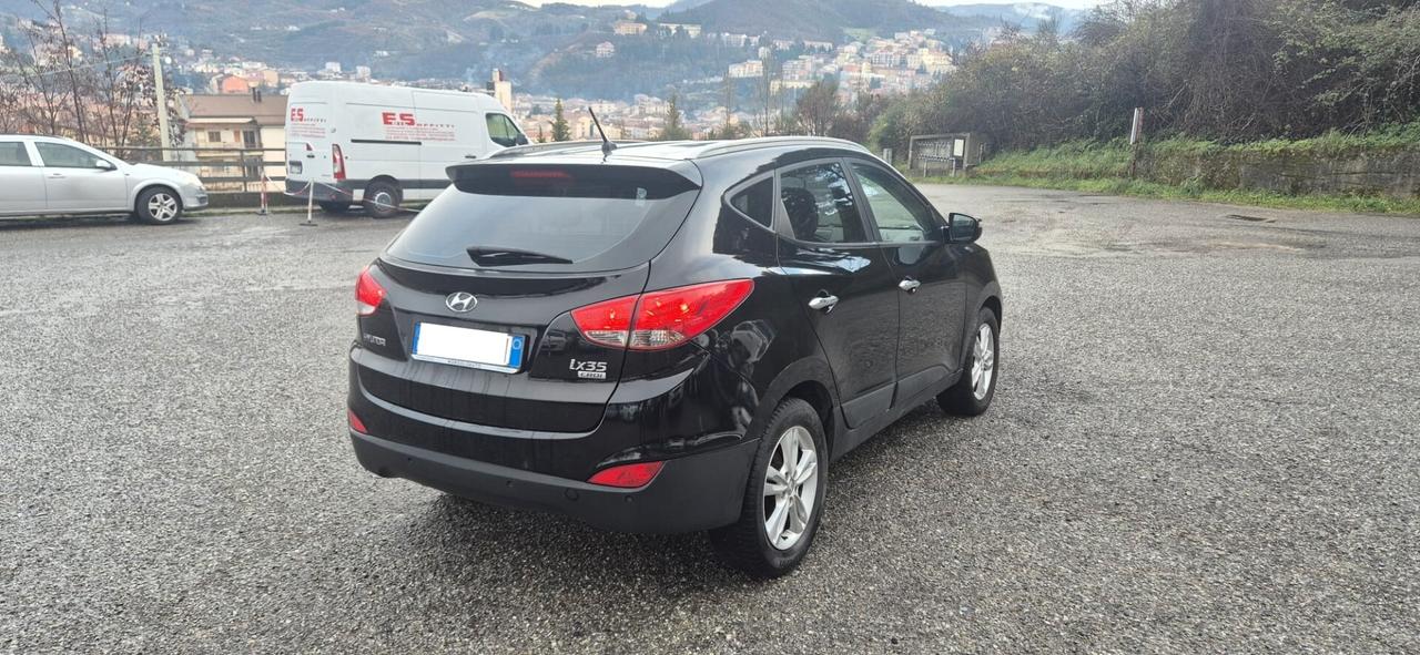 Hyundai iX35 1.7 CRDi 2WD Xpossible