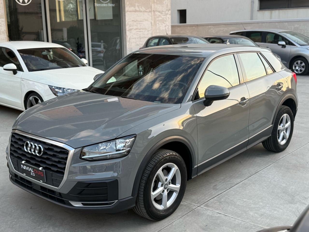 Audi Q2 1.6 TDI 116cv MANUALE-NAVIGATORE-TELECAMERA