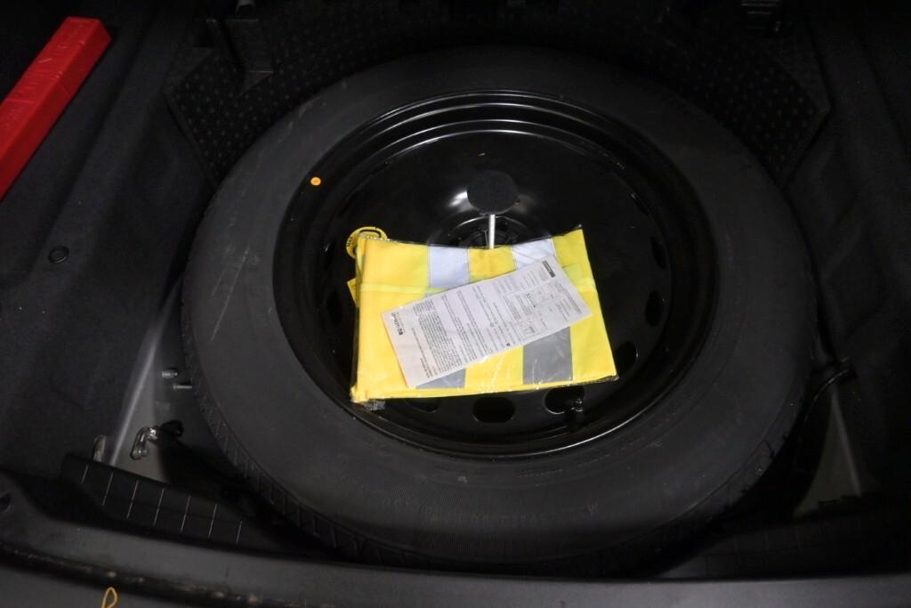 LAND ROVER RANGE ROVER VELAR 2.0D I4 204CV AUTO AWD S ( FARI LED PREMIUM - PELLE - CRUISE - NAVI - MIRROR - PDC - TELECAMERA 360 - CERCHI 20 )