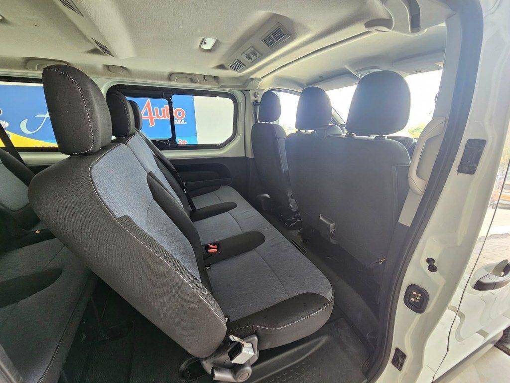 Opel Vivaro 27 1.6 BiTurbo Combi 9 posti PASSOLUNGO