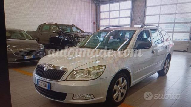 SKODA Octavia 1.6 TDI CR F.AP. Wagon Greenline