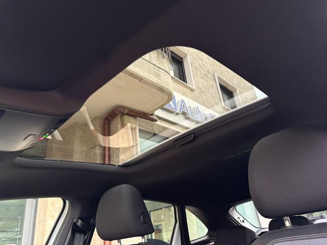 VOLKSWAGEN Taigo 1.0 TSI 110 CV DSG R-Line TETTO APR/PAN