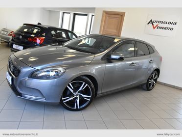 VOLVO V40 D2 1.6 Summum