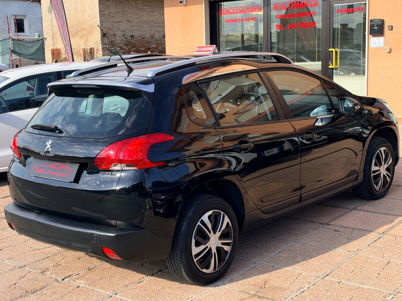 Peugeot 2008 BlueHDi 100 Black Matt