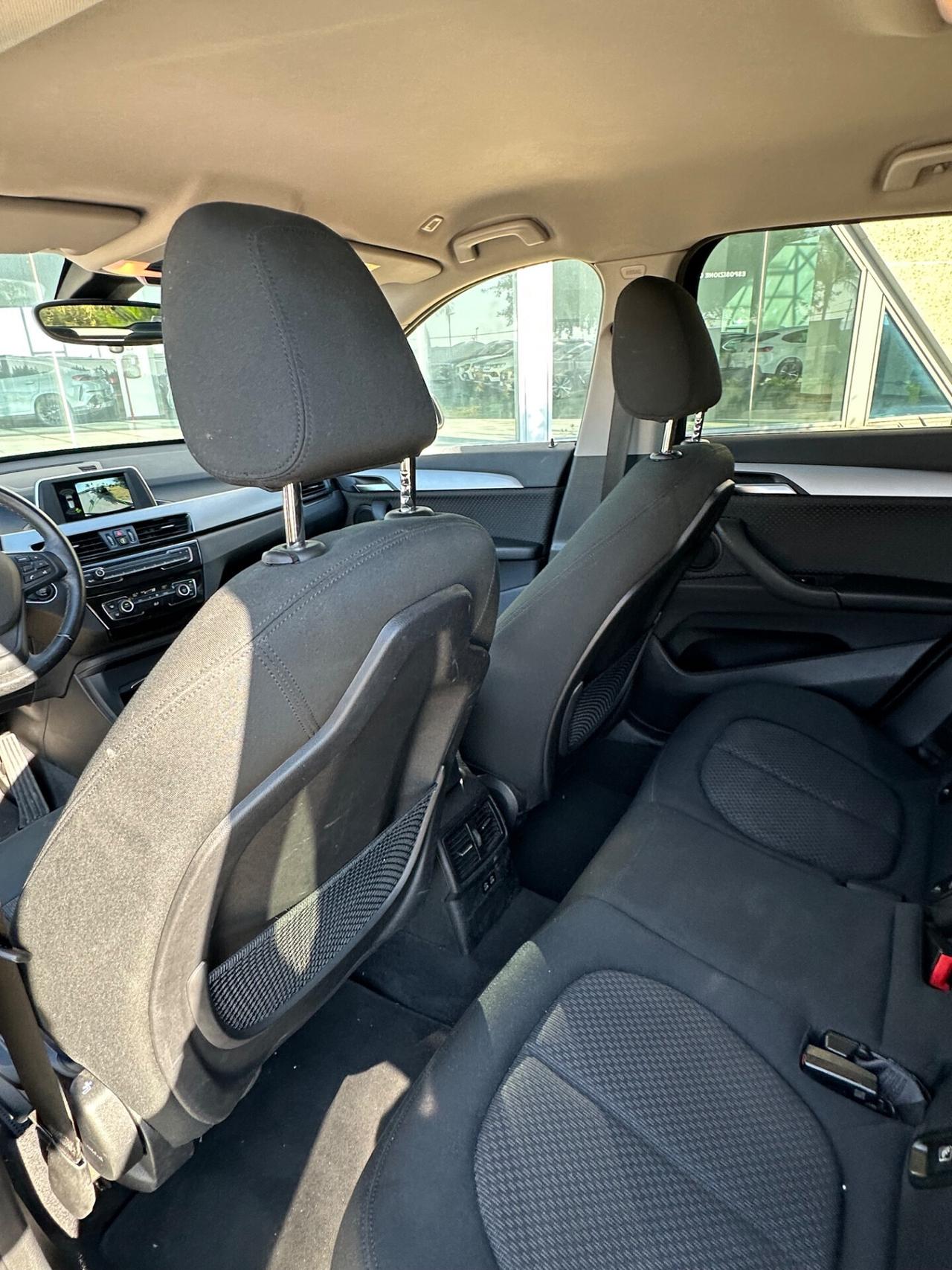 BMW X1 sdrive18d possibilità noleggio no scoring