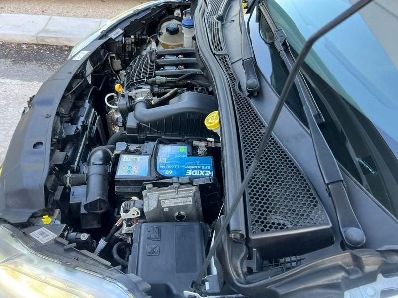 Peugeot 208 208 5p 1.2 puretech Allure E6