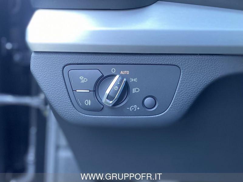 Audi Q5 SPB 40 TDI quattro S tronic Identity Black