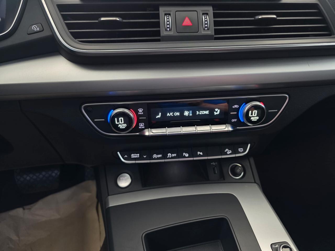 Audi Q5 - 40 TDI 204 CV quattro S tronic Business Advanced
