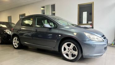 Peugeot 307 2.0 HDi FAP 5p. XS