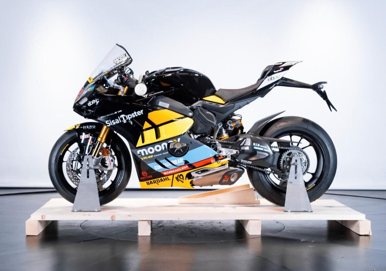 Ducati Panigale V4 BEZZECCHI