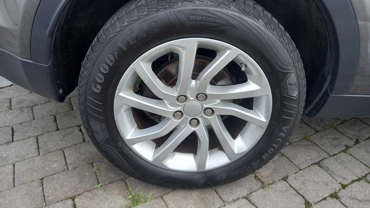 Land Rover Discovery Sport Discovery Sport 2.0 TD4 150 CV Auto Business Edition Pure