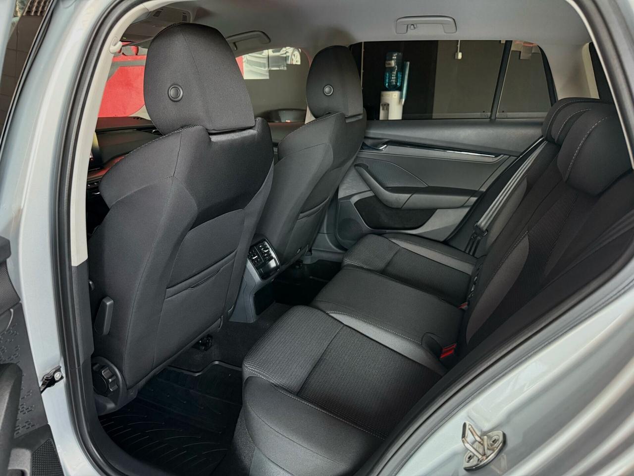 Skoda Octavia 2.0 TDI EVO SCR 150 CV DSG Wagon Executive
