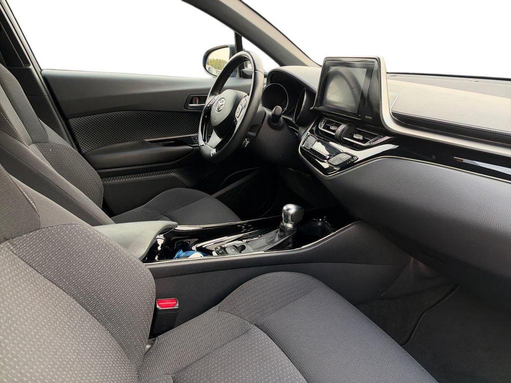 Toyota C-HR 1.8h Trend 2wd e-cvt