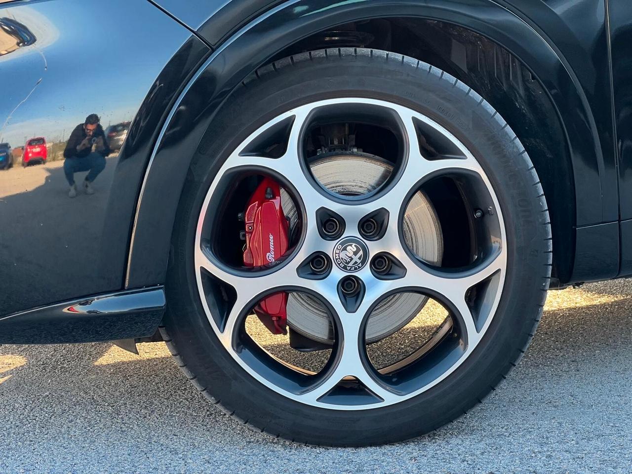 Alfa Romeo Tonale 1.6 diesel 130 CV TCT6 Veloce