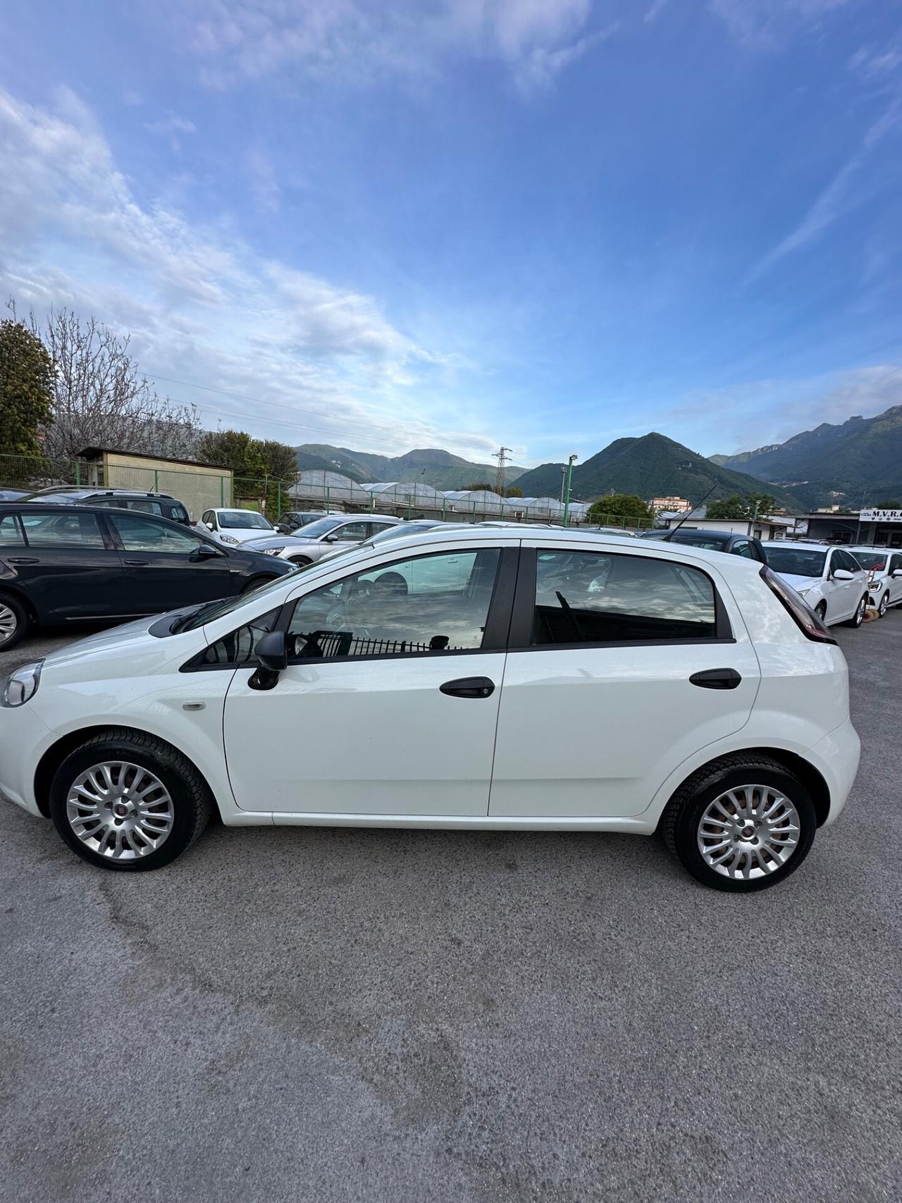 Fiat Punto 1.3 MJT II 75 CV 5 porte Easy