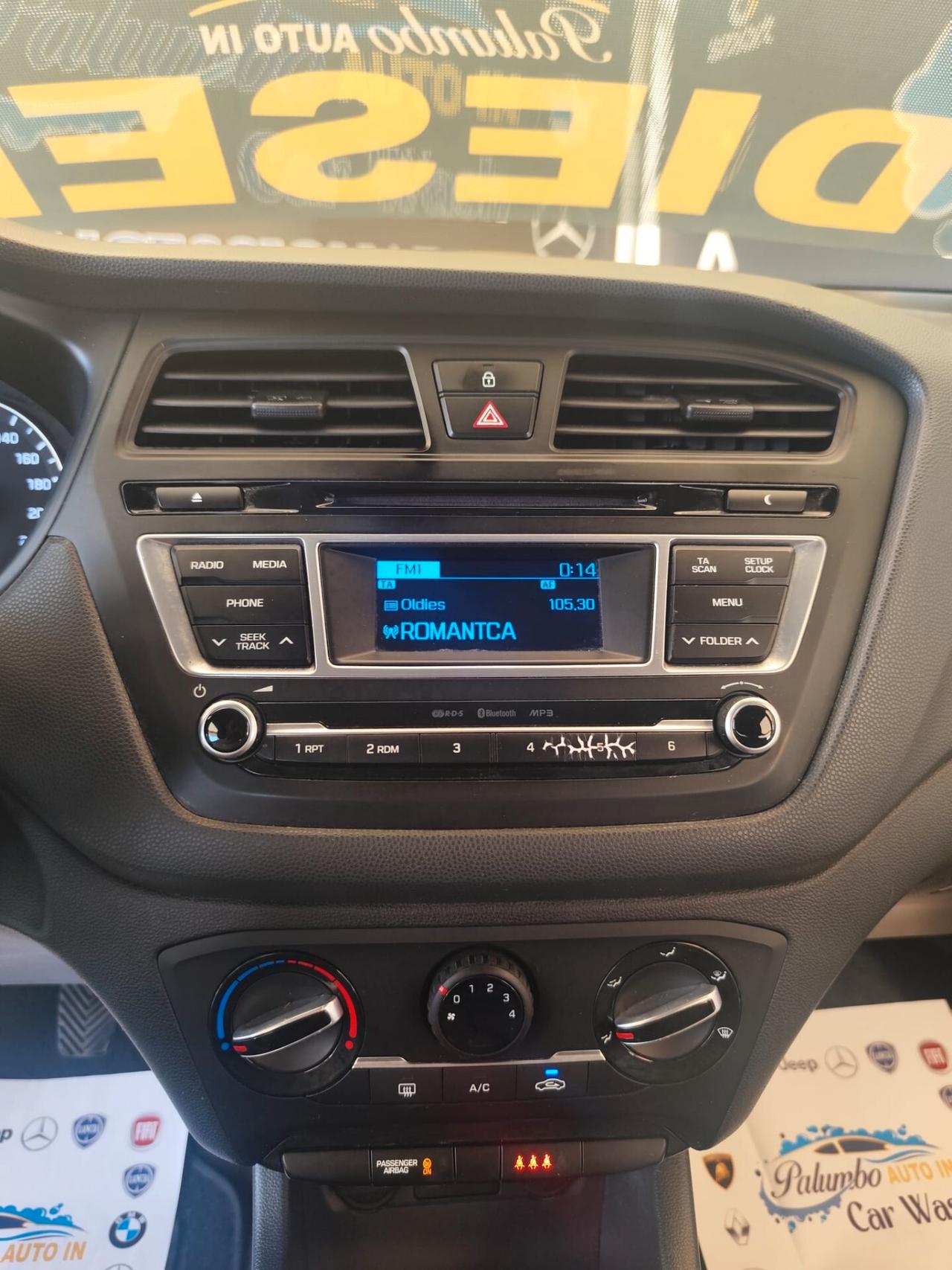 Hyundai i20 1.1 CRDi 12V 5 porte STYLE