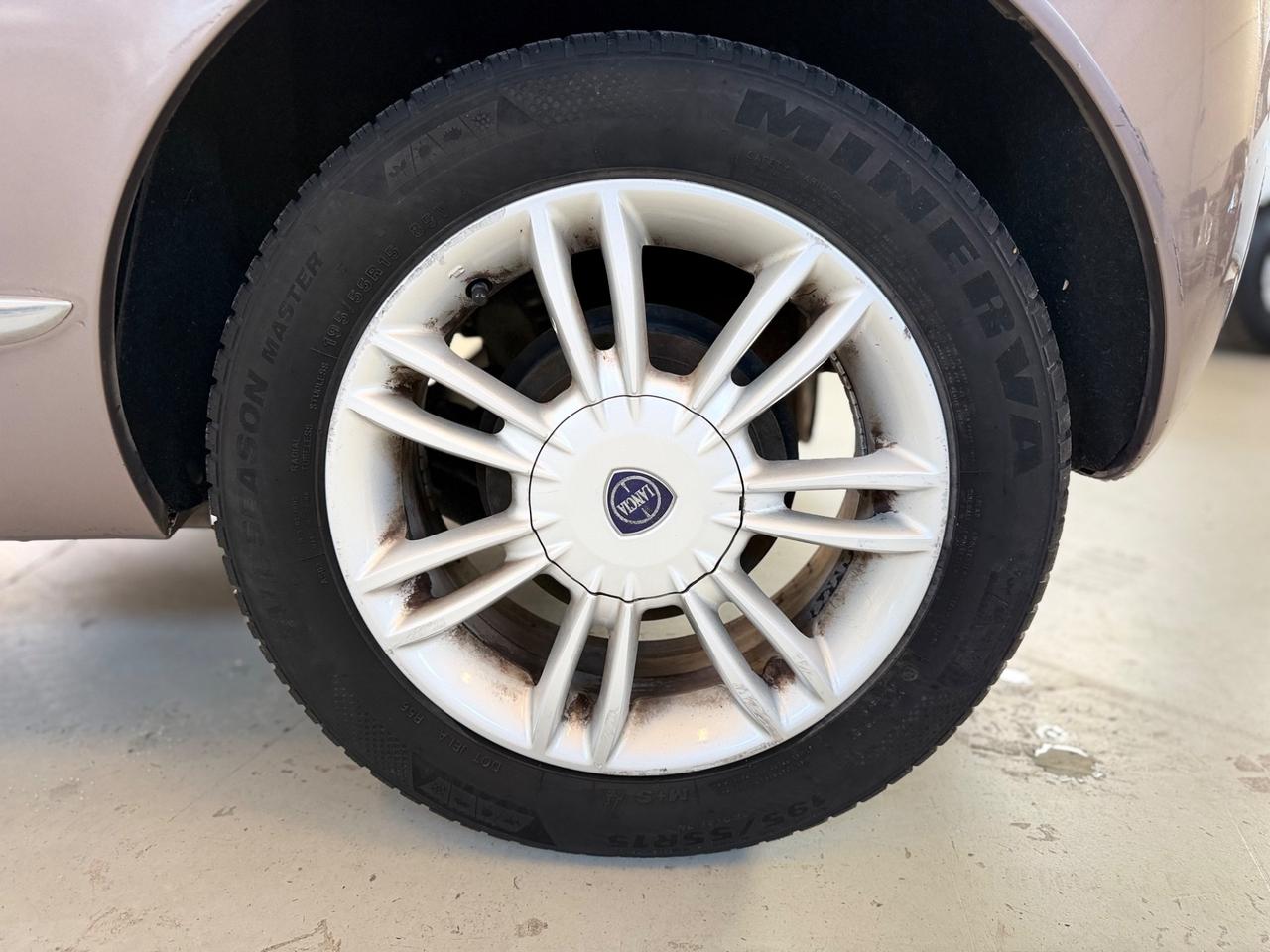 Lancia Ypsilon 1.2 Elle NEOPATENTATI