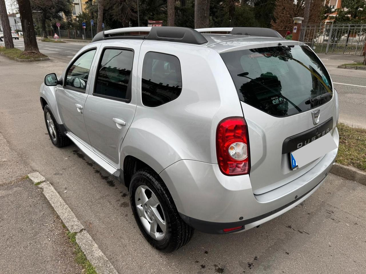 Dacia Duster 1.6 110CV 4x2 Lauréate GARANZIA 12 MESI
