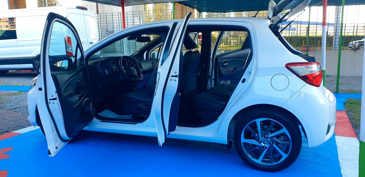 TOYOTA YARIS 1.5 BENZINA/HYBRID FULL OPTIONAL