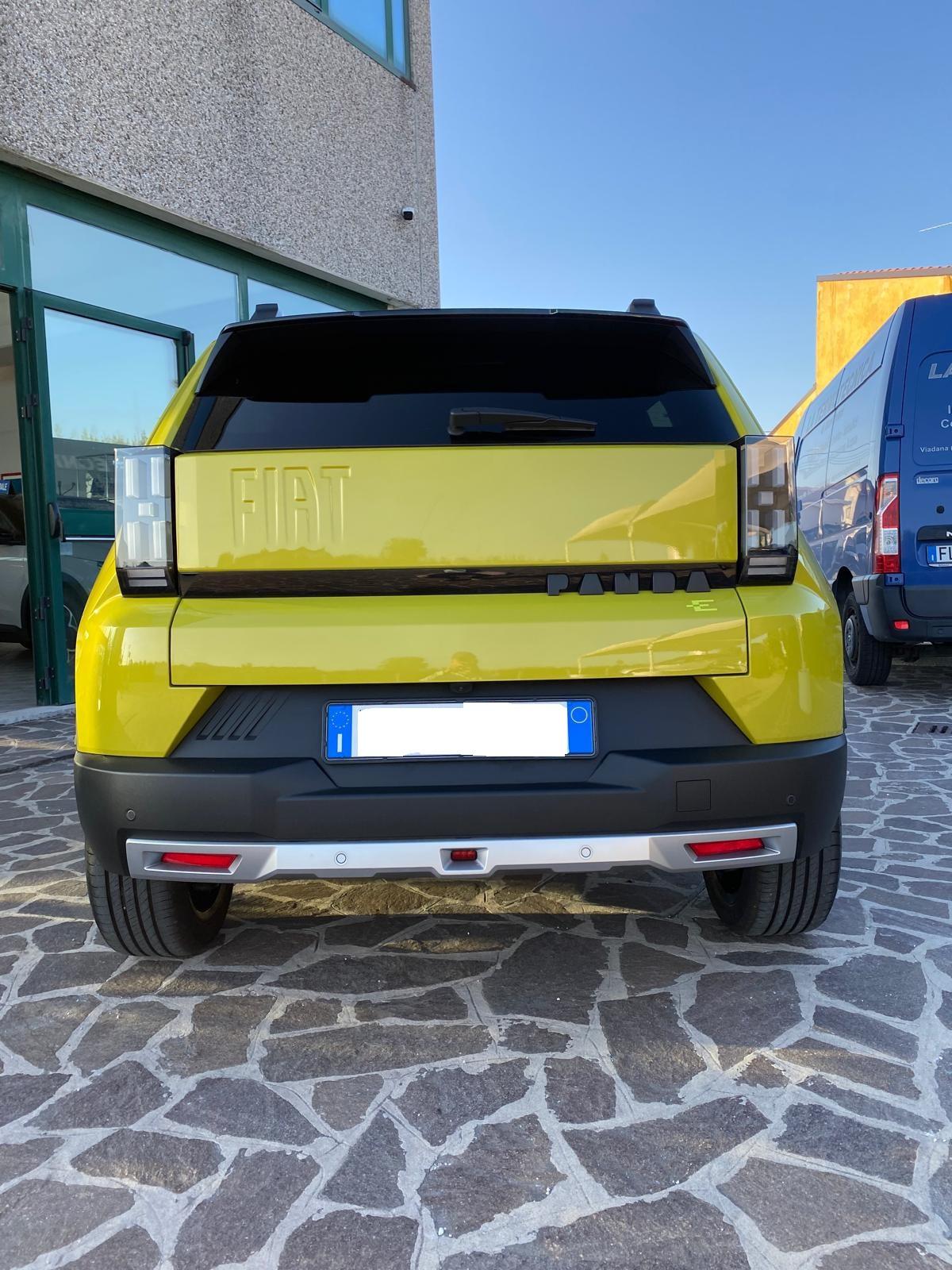 Fiat Grande Panda 44 kWh La Prima