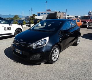 Kia Rio 1.4 CRDi WGT 5p. EX