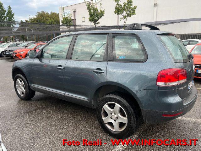 VOLKSWAGEN Touareg 2.5 R5 TDI manuale