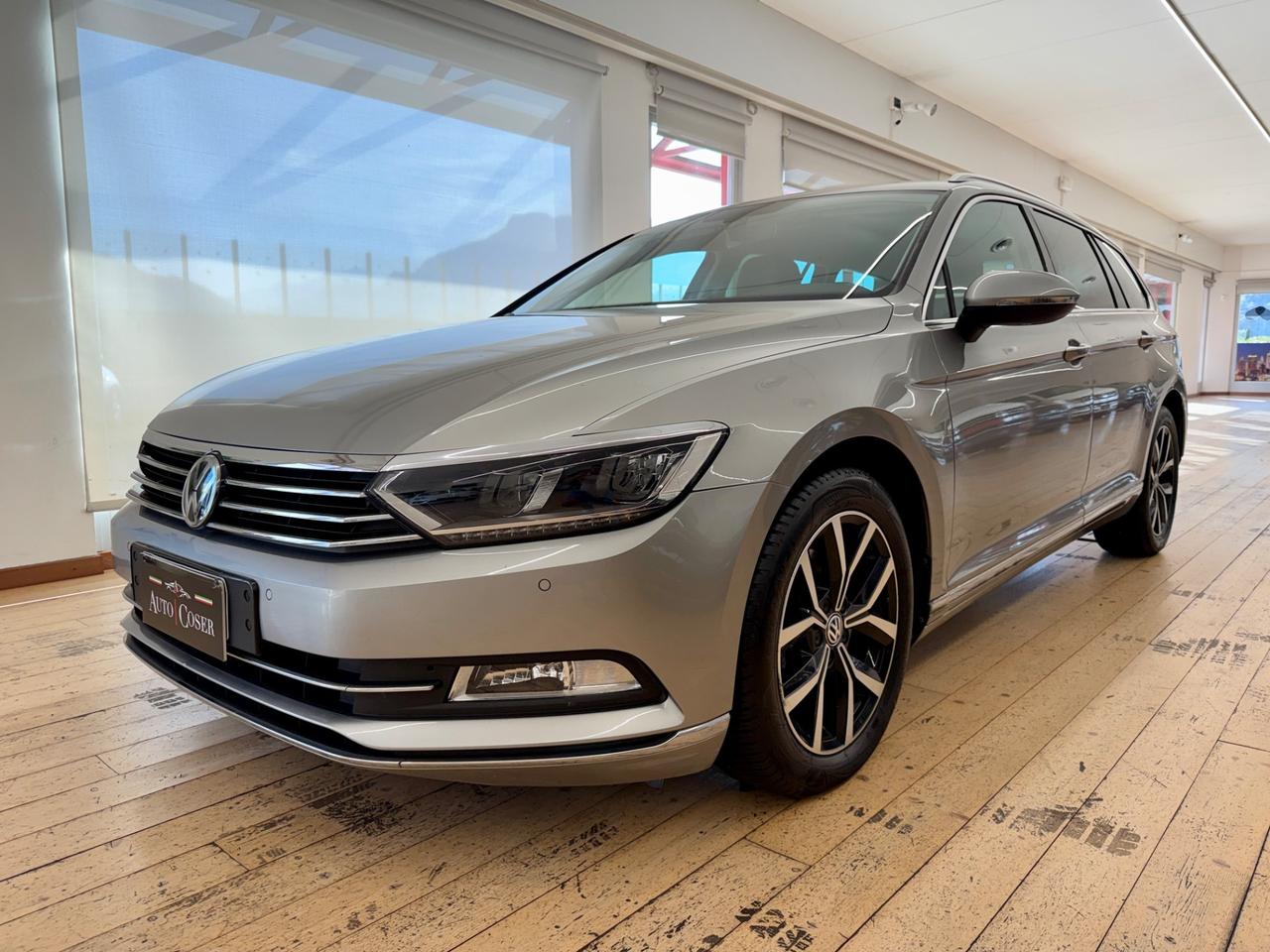 Volkswagen Passat 2.0 TDI DSG Highline BlueM. Tech.