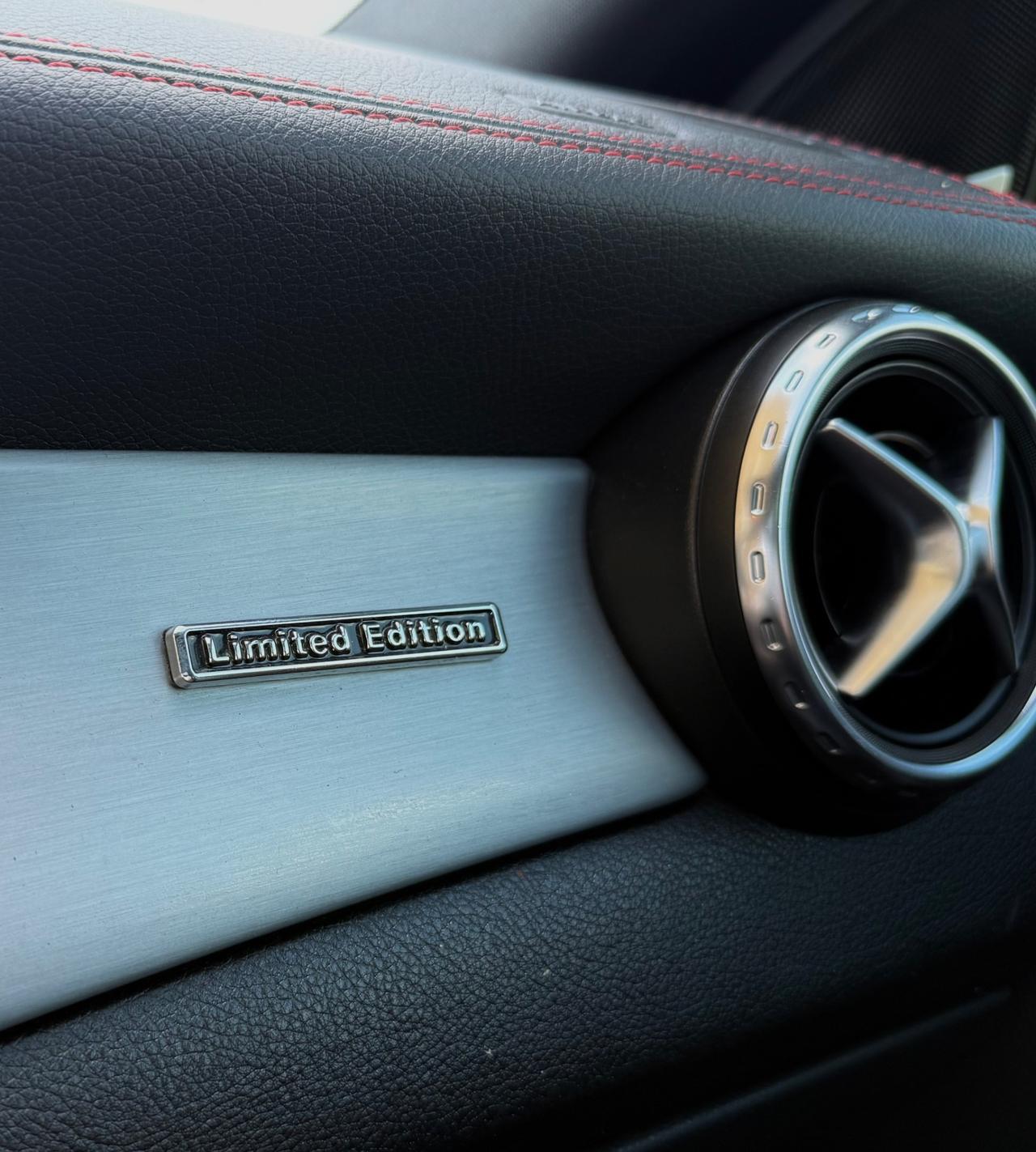 Mercedes-benz GLA 45 AMG 4Matic Performance Limited Edition