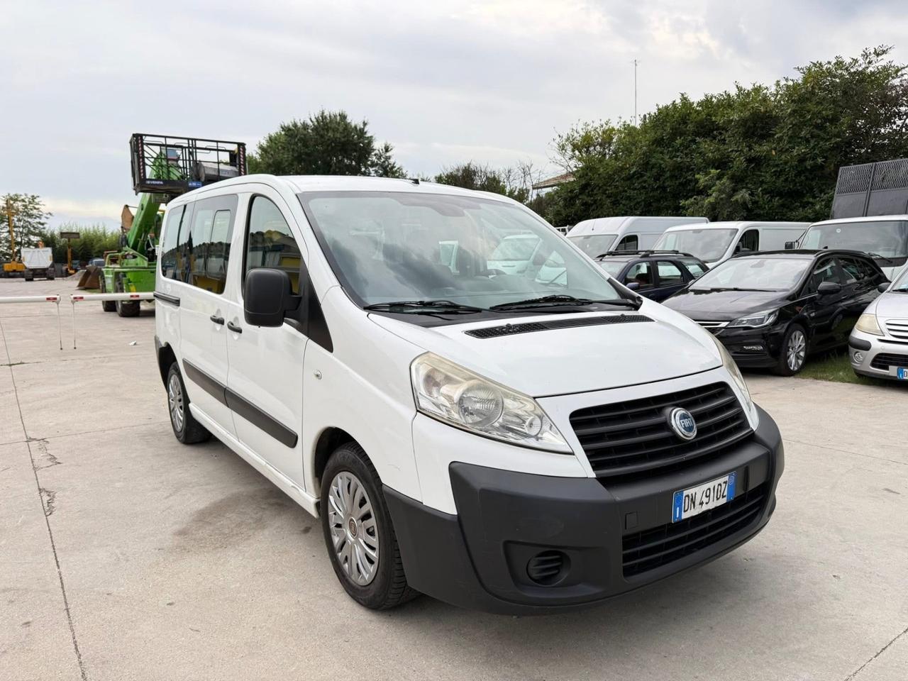 Autocarro FIAT SCUDO 2.0 MJT 120 CV - 6 POSTI