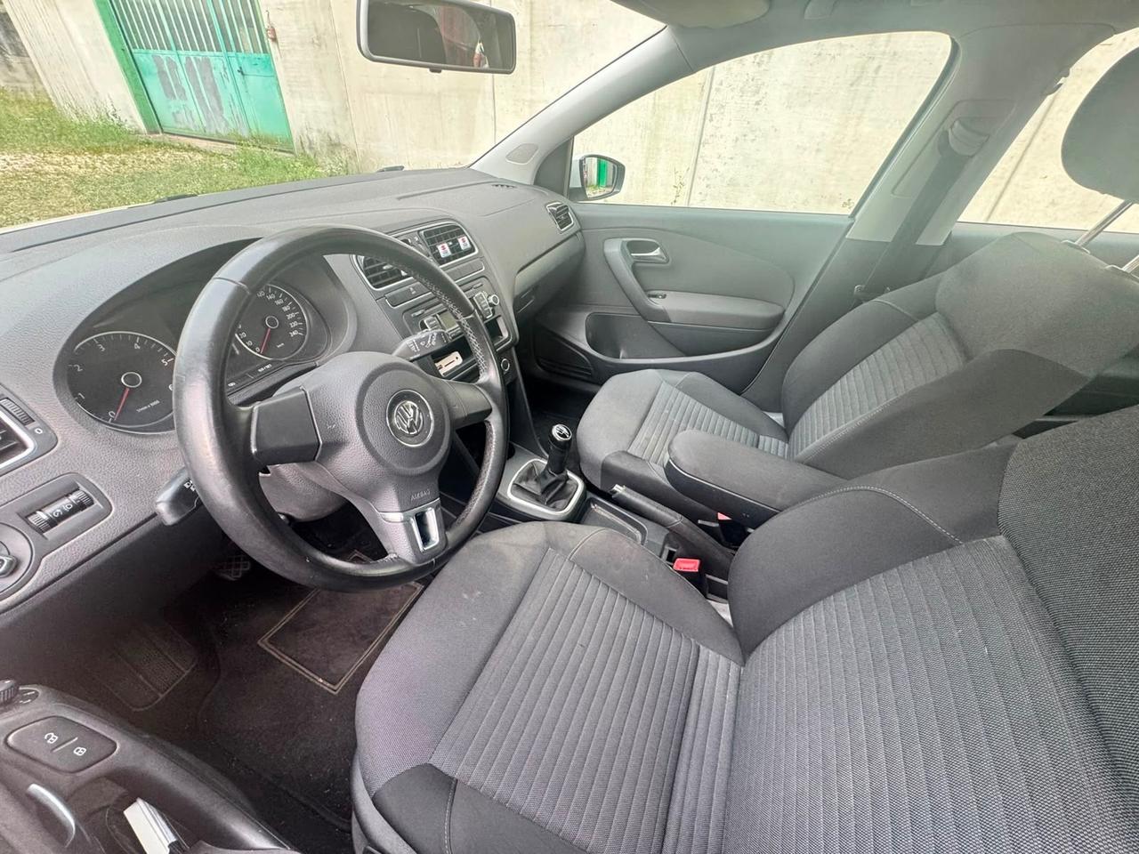 Volkswagen Polo 1.6 TDI 90CV DPF 5 porte Comfortline NEOPATENTATI