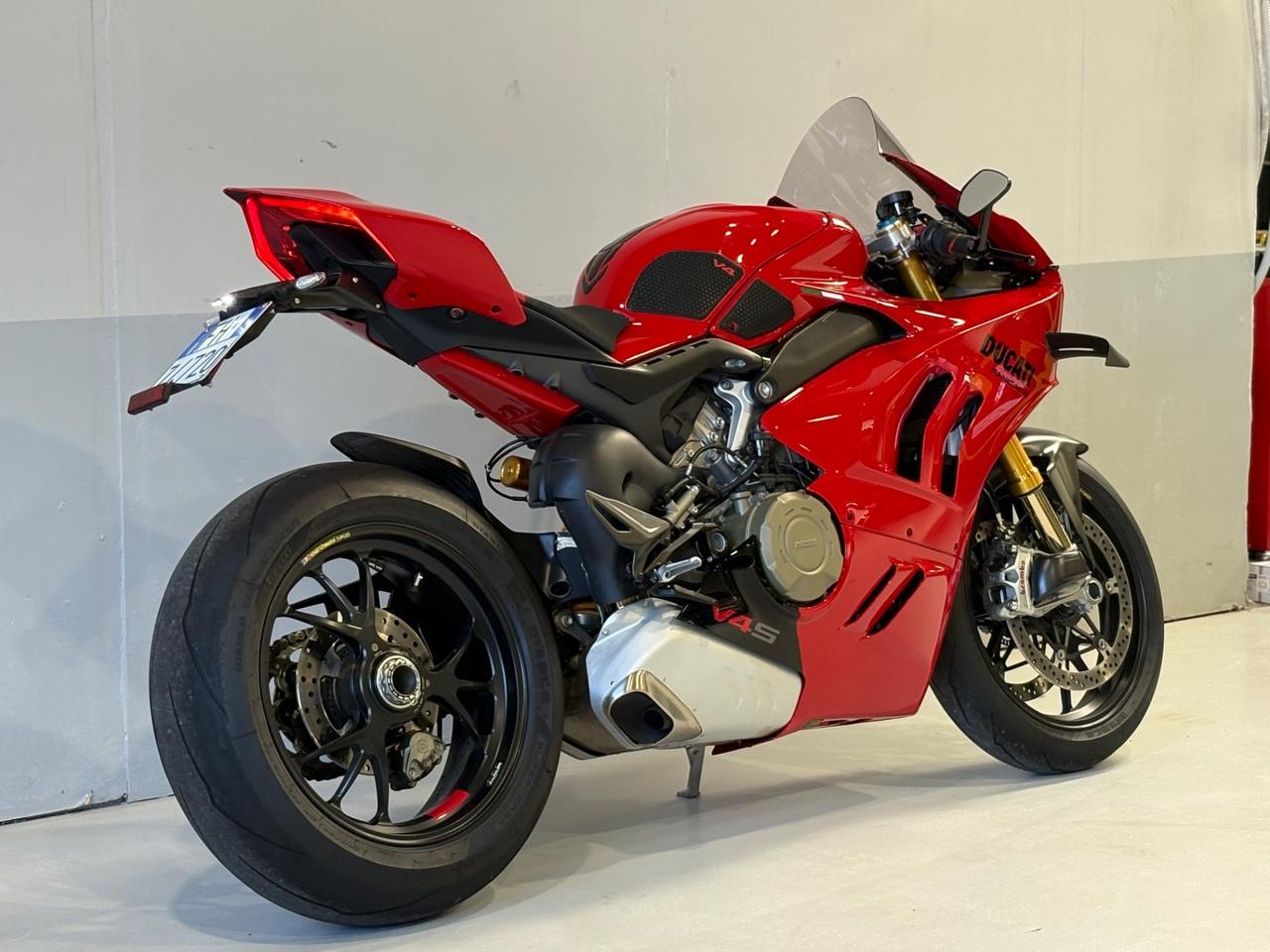 Ducati Panigale V4 S