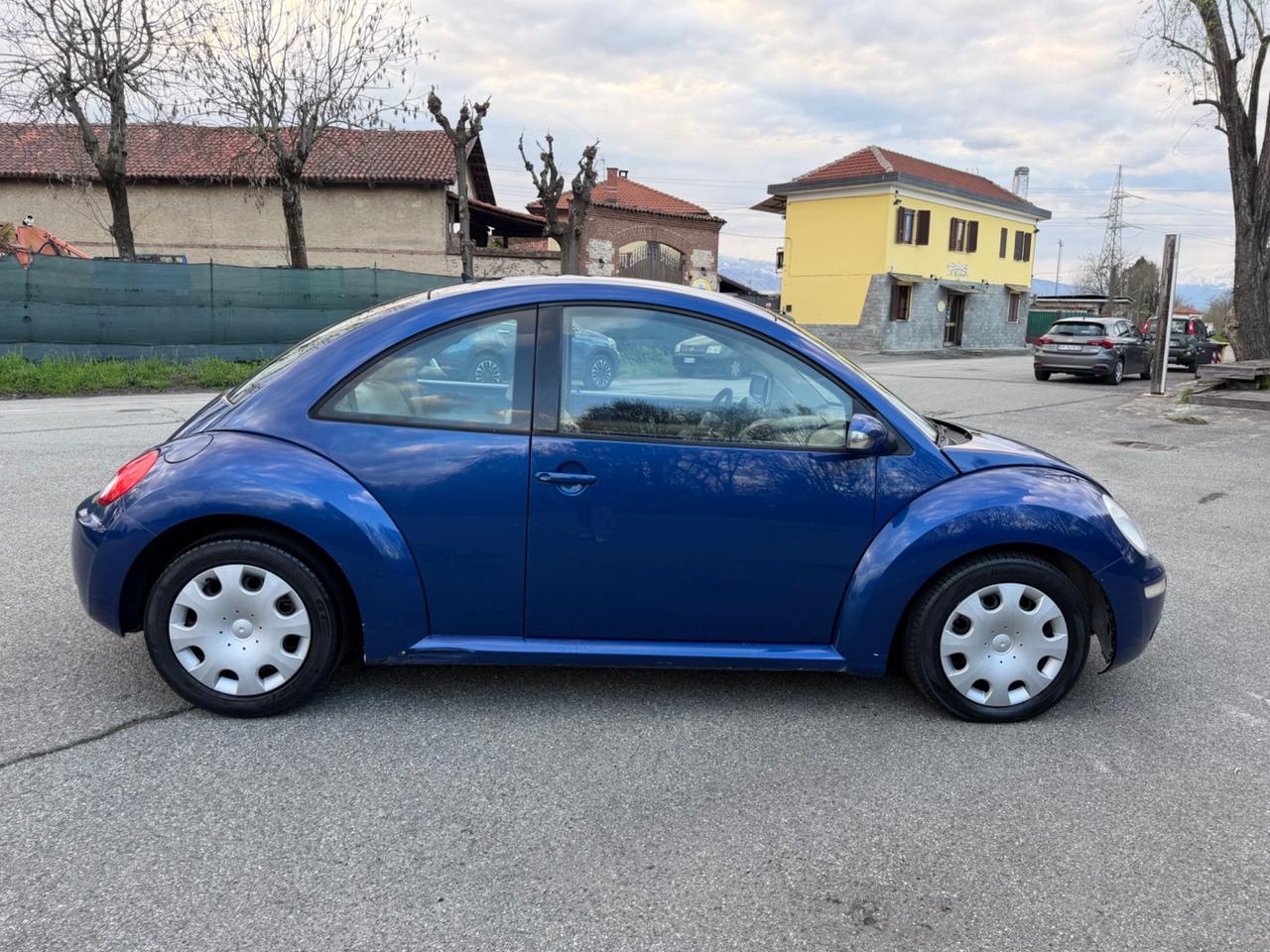 Volkswagen New Beetle 1.6