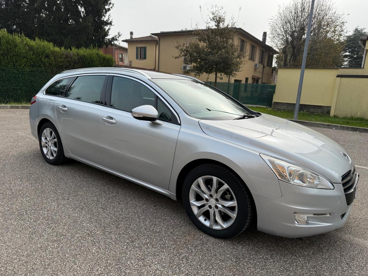 Peugeot 508 SW 2.0 HDI - TETTO PAN. - 12 MESI DI GARANZIA -