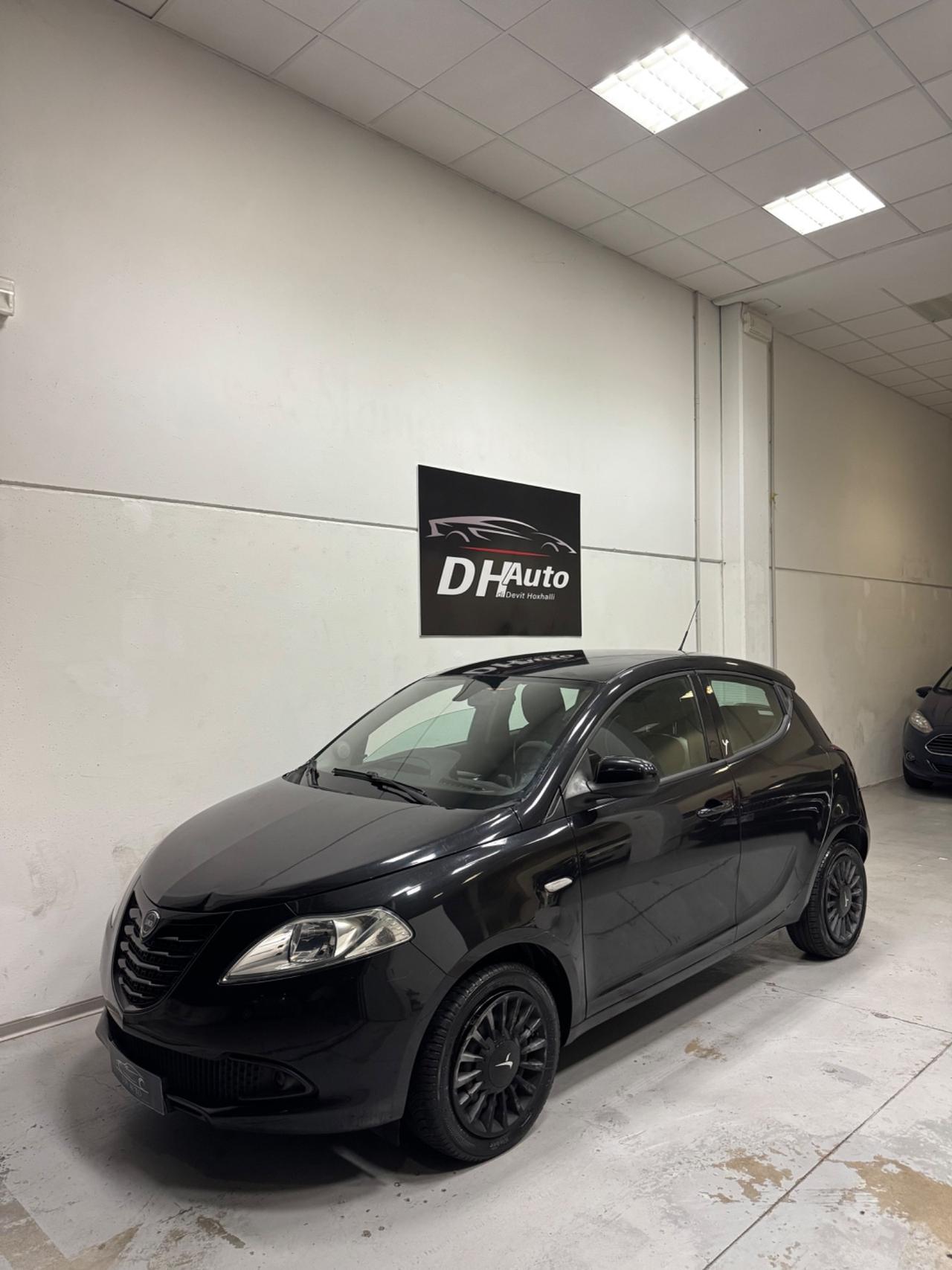 Lancia Ypsilon 1.2 69 CV 5 porte GPL Ecochic Gold