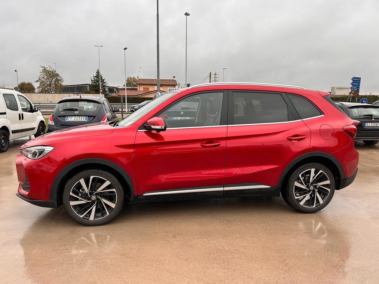 Mg ZS Hybrid+ Luxury