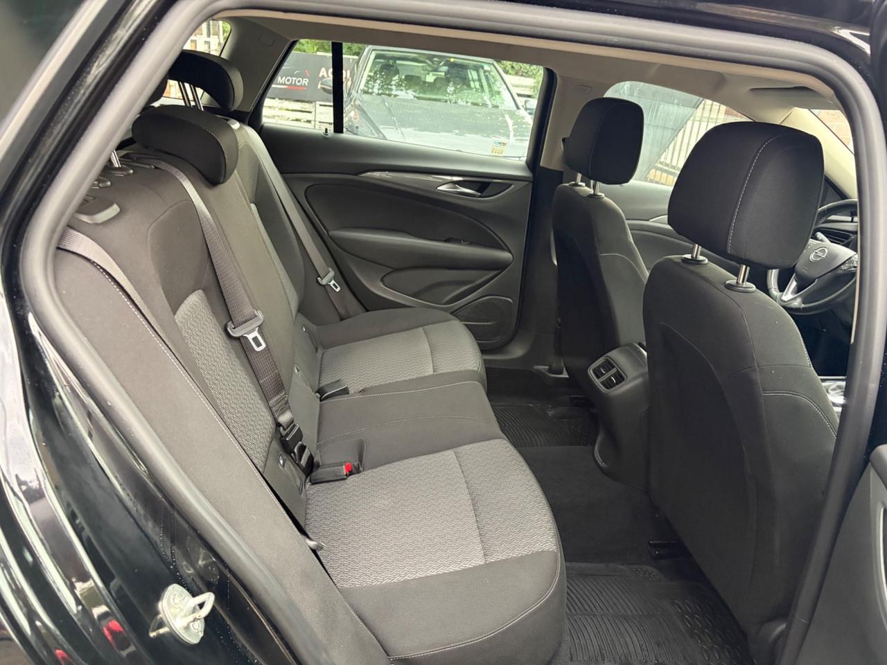Opel Insignia 2.0 CDTI S&S aut. Sports Tourer Business