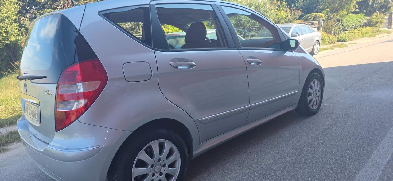 Mercedes-benz A 180 CDI Avantgarde neopatentati automatico