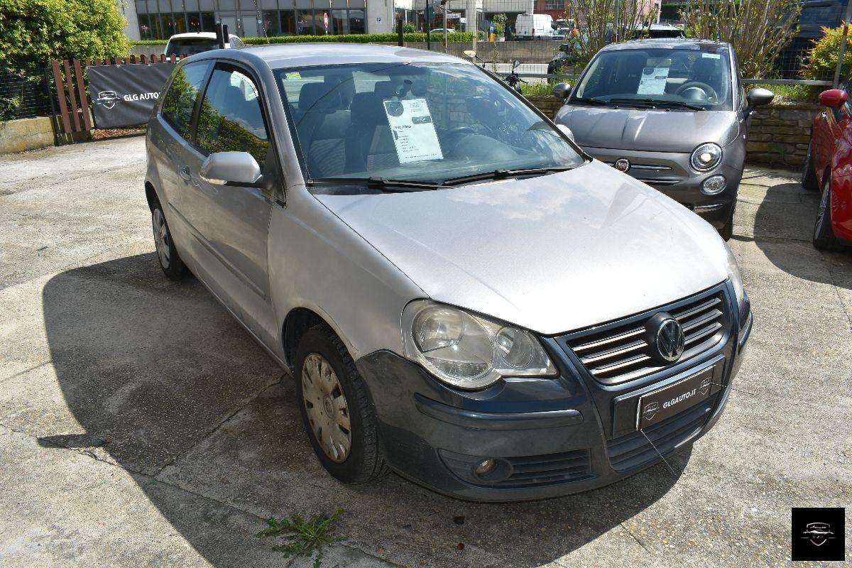 VOLKSWAGEN - Polo - 1.2/64CV 12V 3p. Trendline
