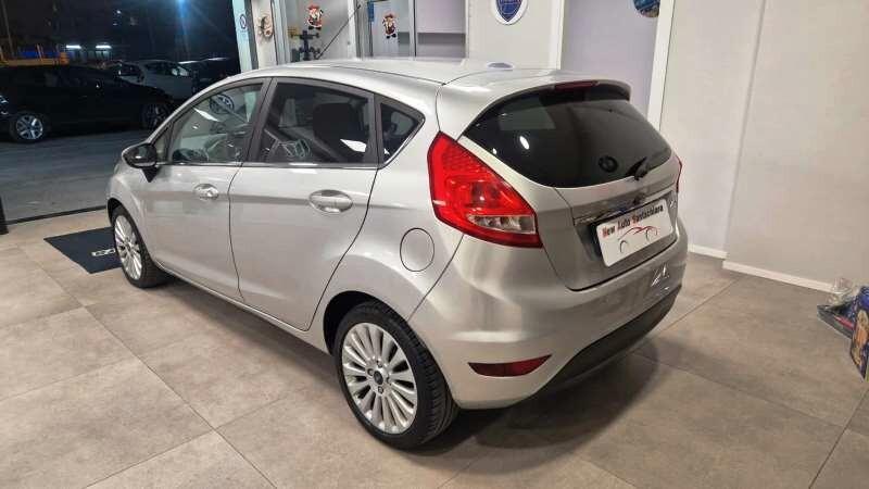 Ford Fiesta 1.2 82 CV Titanium