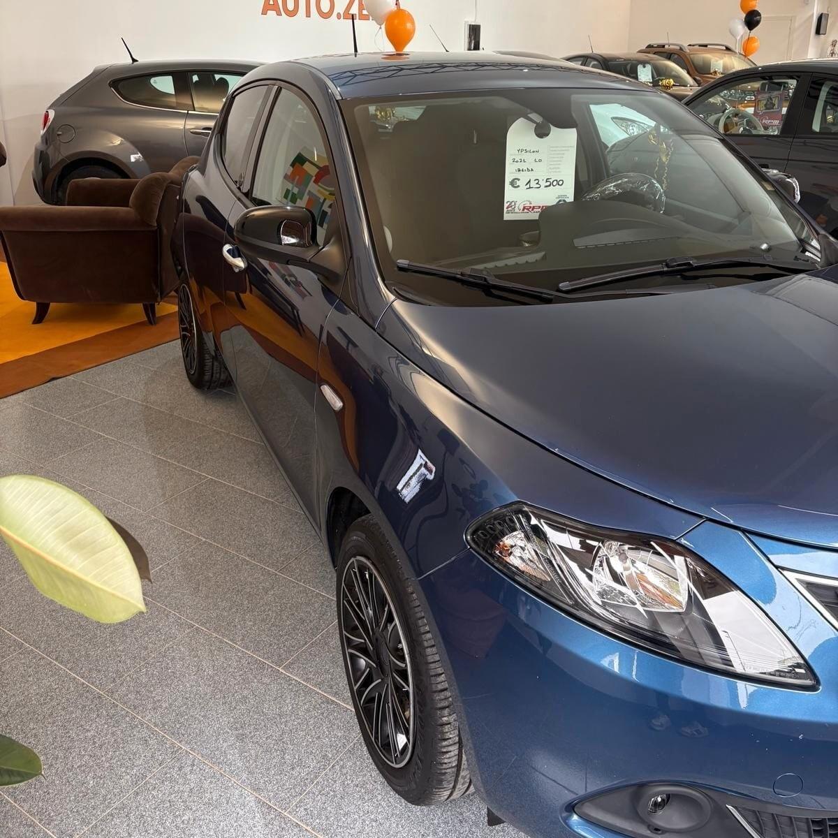 Lancia Ypsilon