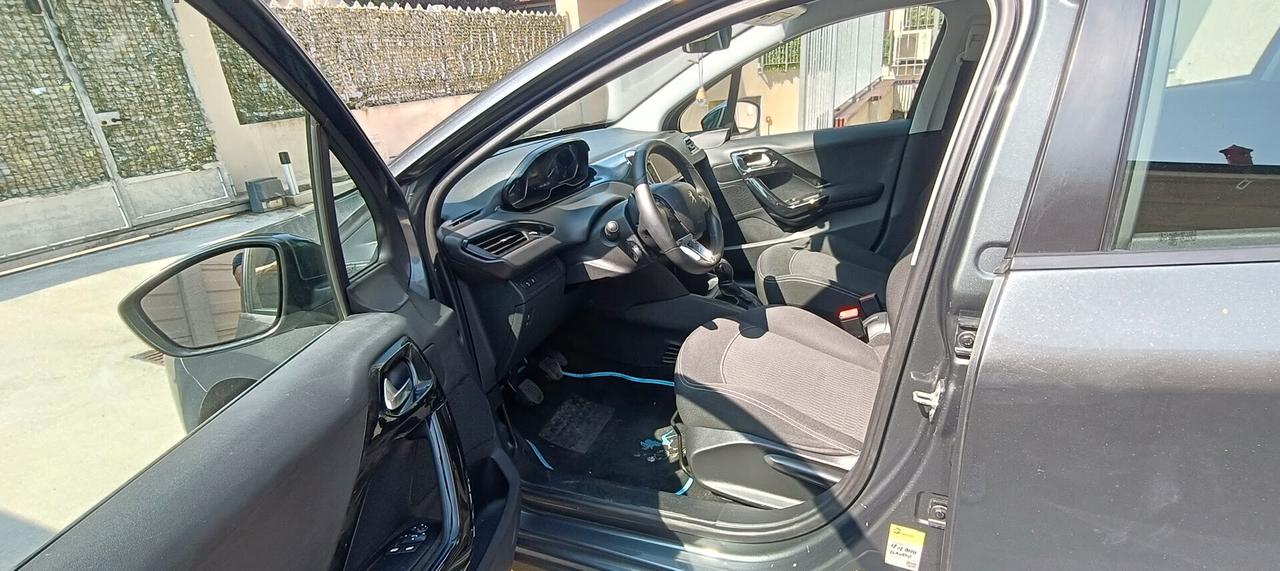 Peugeot 208 SOLO 88 MILA KM!!!!!!!!!!!!!!!!!!!
