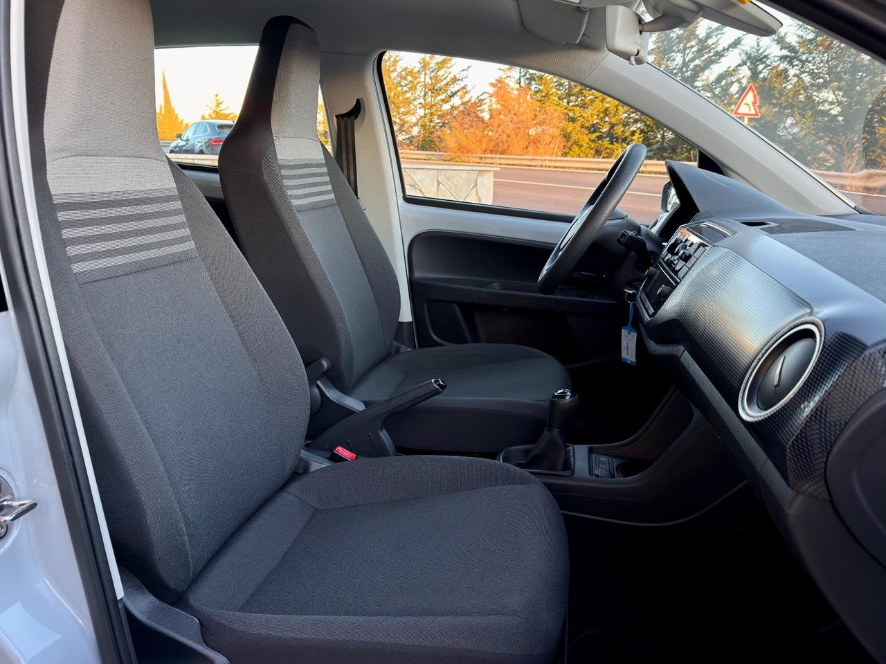 Volkswagen up! 1.0 75 CV 5p. NEOPATENTATI