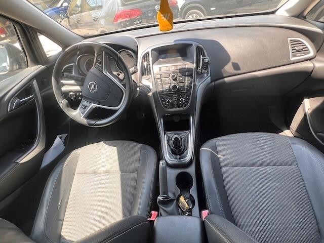 Opel Astra 1.7 CDTI 130CV Sports Tourer Cosmo