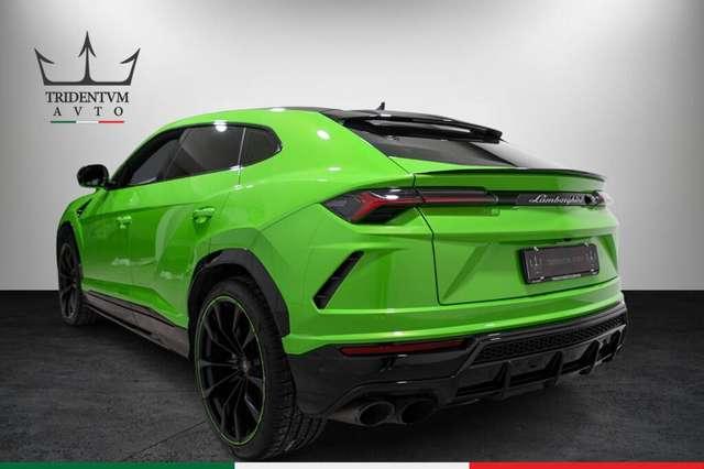 Lamborghini Urus 4.0 V8 auto Capsule