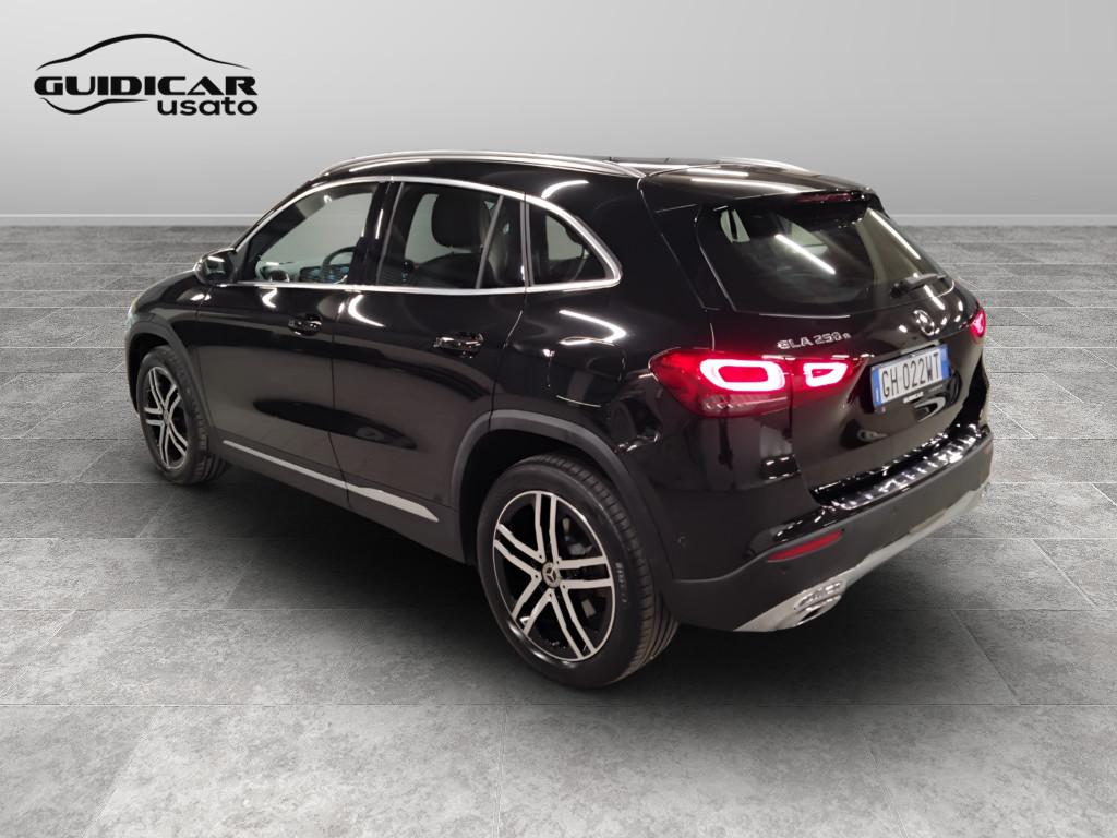 Mercedes-Benz GLA-H247 2020 - GLA 250 e phev (eq-power) Sport Plus auto